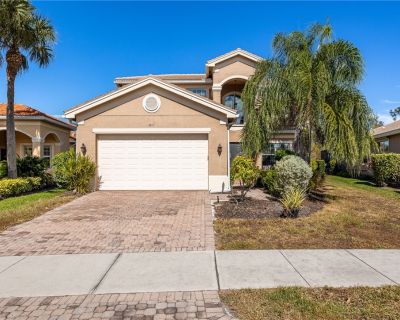 5 Bedroom 4BA 3266 ft Single Family House For Sale in Fort Myers, FL