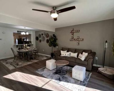 2 Bedroom 2.5BA 1181 ft Pet-Friendly Apartment For Rent in Chatham County, GA