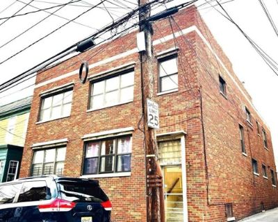 Jackson St Apt,west New York, Home For Rent