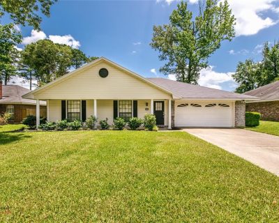 3 Bedroom 2BA 1561 ft Single Family House For Sale in Shreveport, LA