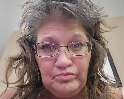 Lisa - Needs a Place on iROOMit or a Room