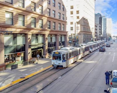 3088 ft Commercial Property For Sale in Denver, CO