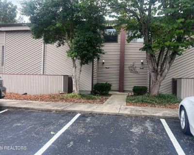 2 Bedroom 2.5BA Furnished Condo For Rent in Crossville, TN