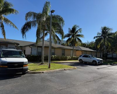 3 Bedroom 2BA 1345 ft Apartment For Rent in Lake Worth, FL