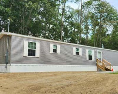 3 Bedroom 1BA 910 ft Manufactured Home For Sale in ORLAND, ME