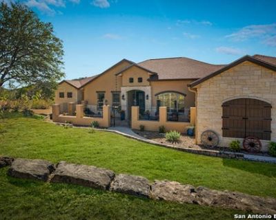 3 Bedroom 3BA Living Area 2730 ft Single Family Home For Sale in COMFORT, TX