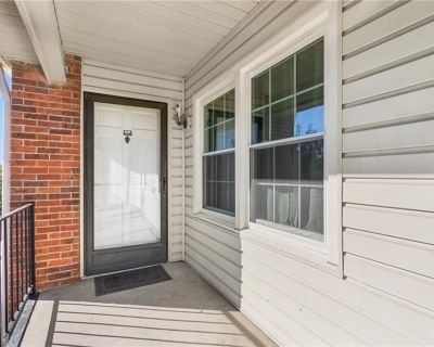1 Bedroom 2BA 717 ft Condo For Sale in High Point, NC