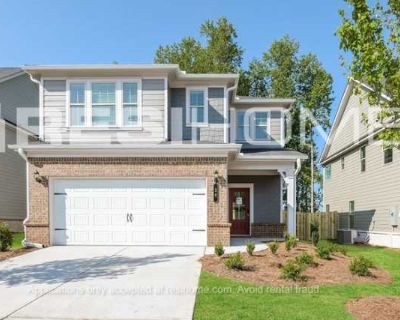 4 Bedroom 2.5BA 2116 ft Pet-Friendly Apartment For Rent in Dawson County, GA