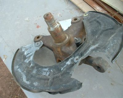 2003 mustang passenger side front wheel spindle low mileage
