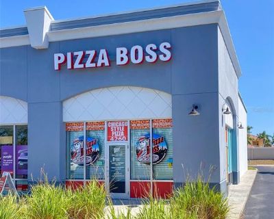 1594 ft Commercial Property For Rent in Venice, FL