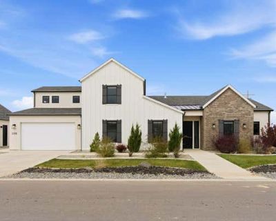 5 Bedroom 4BA 2820 ft Single Family Home For Sale in CEDAR CITY, UT