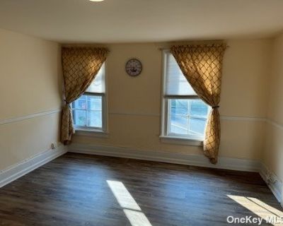 1 Bedroom 1BA Apartment For Rent in Roslyn, NY