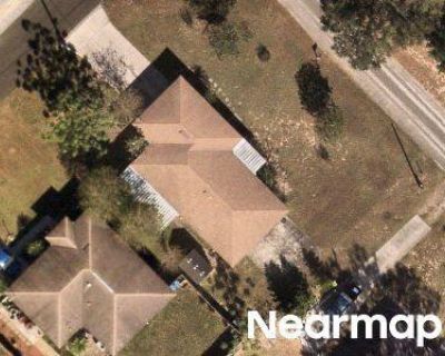 1.0 Bath Foreclosure Property in Eagle Lake, FL 33839 - E Pearce Ave