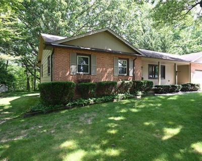 3 Bedroom 2BA 2127 ft Single Family Home For Sale in CANFIELD, OH