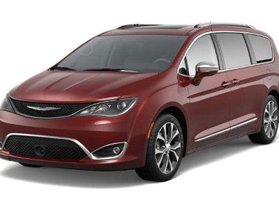 2017 Chrysler Pacifica Touring 4DR Mini-Van