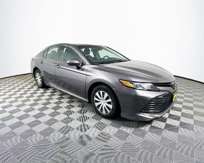 2018 Toyota Camry LE 4DR Sedan