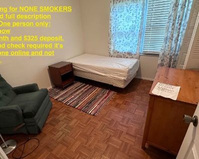 Private room for rent