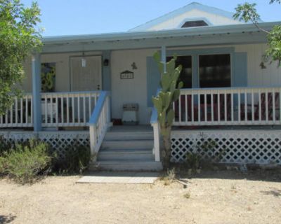 3 Bedroom 2BA 1352 ft Manufactured Home For Sale in Tucson, AZ