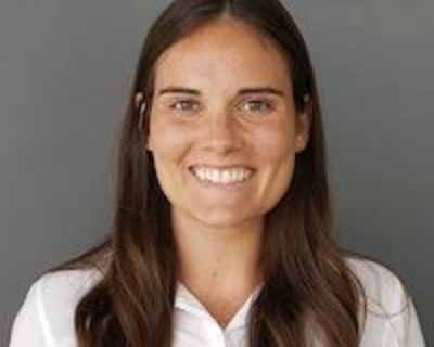 Female Seeking Room in San Francisco Bay Area