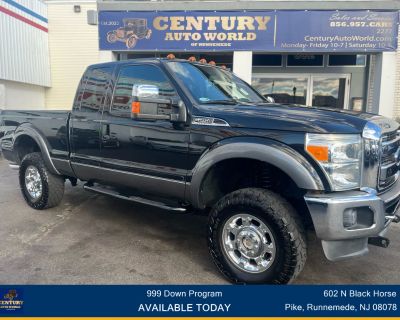 2013 Ford F250 Super Duty Super Cab Lariat Pickup 4D 6 3/4 ft
