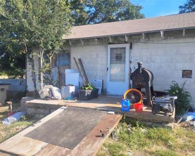 2 Bedroom 1BA 1274 ft Single Family Home For Sale in BANGS, TX