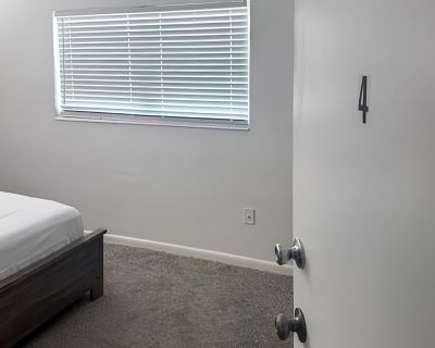 Newly-renovated House in Port Charlotte, $0 move-in fee! (id. 3597) (Has an Apartment). Room...