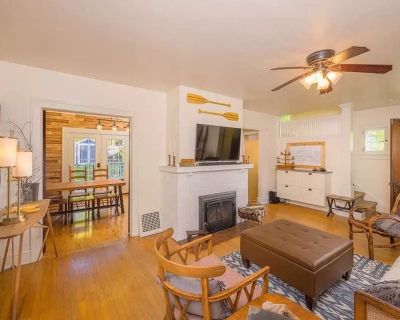 3 Bedroom 2BA 1560 ft Furnished Apartment For Rent in Appleton, WI