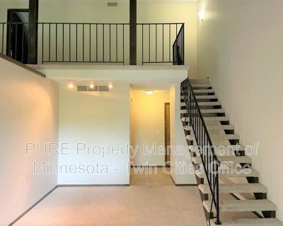 2 Bedroom 2BA 1552 ft Pet-Friendly Condo For Rent in Eden Prairie, MN