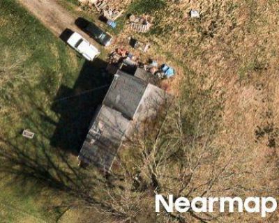 2 Bed 1.0 Bath Preforeclosure Property in Erie, PA 16509 - Appleman Rd