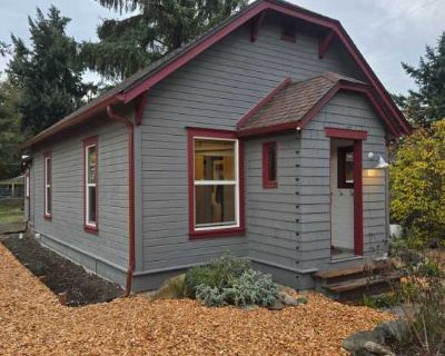 2 Bedroom 1BA 862 ft Apartment For Rent in Port Hadlock-Irondale, WA