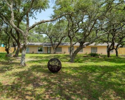 4 Bedroom 2BA 2321 ft Single Family Home For Sale in ROCKPORT, TX