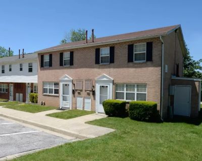 3 Bedroom 1BA 1035 ft Pet-Friendly Apartment For Rent in Arbutus, MD