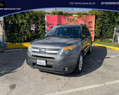 2013 Ford Explorer XLT Sport Utility 4D