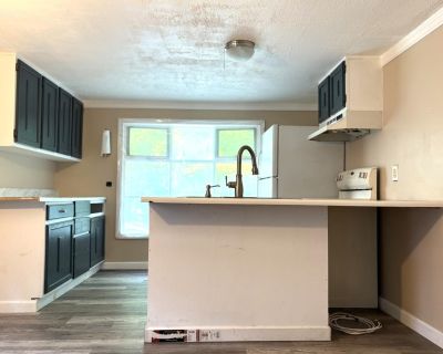 2 Bedroom 1BA 672 ft Mobile Home For Sale in East Barre, VT