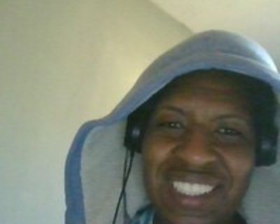 Tiffany T is looking for a New Roommate in Columbus with a budget of $800.00