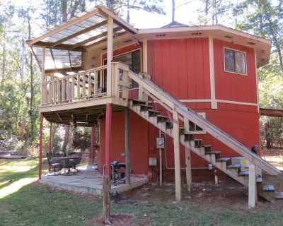 1 Bedroom 2BA 1204 ft Single Family House For Sale in Onalaska, TX