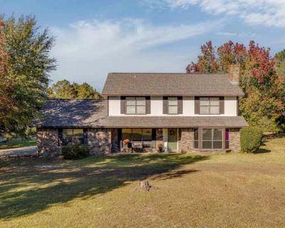 3 Bedroom 3BA 2669 ft Single Family Home For Sale in WEST MONROE, LA