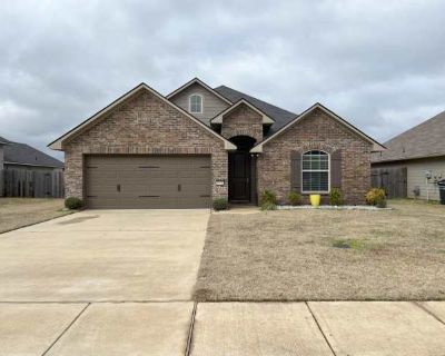 3 Bedroom 2BA 1573 ft Pet-Friendly Apartment For Rent in Bossier County, LA