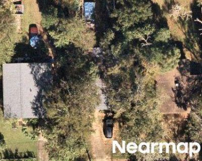 3 Bed 1.0 Bath Preforeclosure Property in Tallahassee, FL 32310 - Boatner St