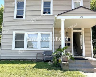 2 Bedroom 1BA Apartment For Rent in Bonner Springs, KS