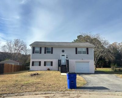 682 Crab Apple Lane Lane SE. Property for Rent in Cleveland, TN for $1,695 with 3 bedrooms and 2 full baths. This 1,347 square foot property was built in 1998.. 682 Crab Apple Ln SE Very nice 3BD/2.5BA House, Stainless steel appliances, black dishwasher & microwave, LVP flooring, vinyl, & tile in the home, unfinished basement, W/D hook ups, single car garage, fenced in back yard, storage shed, ...