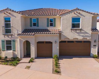 5 Bedroom 4BA 3183 ft Condo For Sale in San Diego, CA