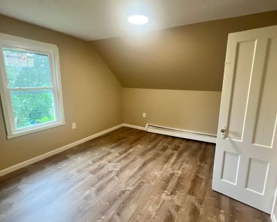 2 Bedroom 1BA Apartment For Rent in Meriden, CT