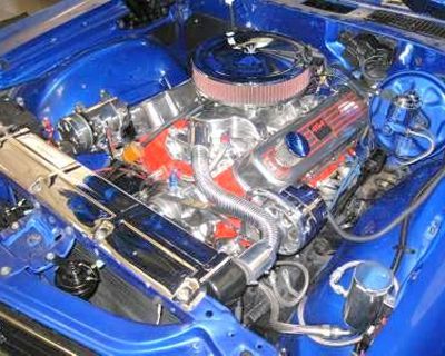 1972 Chevelle Malibu / SS badges & Classic Black SS interior