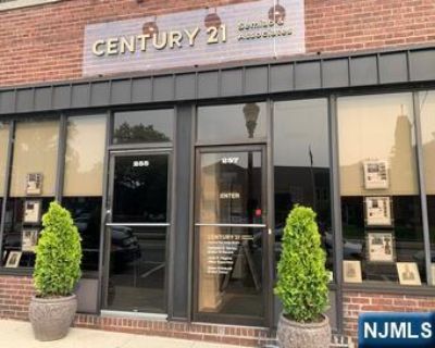 Commercial Property For Rent in Hasbrouck Heights, NJ