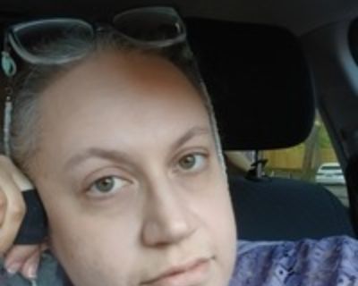 Elizabeth D is looking for a New Roommate in Columbus with a budget of $600.00