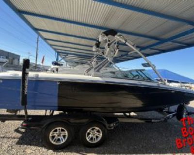 2008 MasterCraft X45 25' Wakeboard Boat This MasterCraft X45 is built for serious water sports and family fun. With room for up to 18 people, it's one of the best wakeboard boats on the market. Equipped with a powerful V-Drive, Wake Adjustment Plate, and an intuitive video-screen dash, you'll have complete control of your ride. The wake tower with board racks and upgraded speakers keeps your ge...
