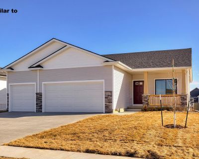 4 Bedroom 3BA 2202 ft Pet-Friendly Single Family Home For Rent in Urbandale, IA