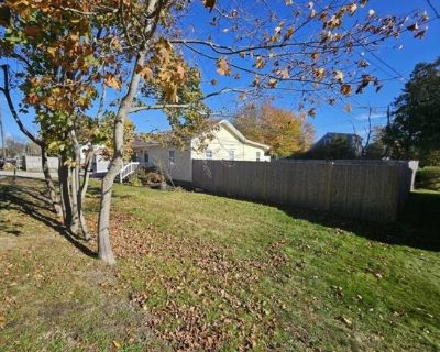 Ocean St Unit House, Marshfield, Home For Rent