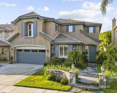 5 Bedroom 4BA 3015 ft Single Family Home For Sale in SAUGUS, CA